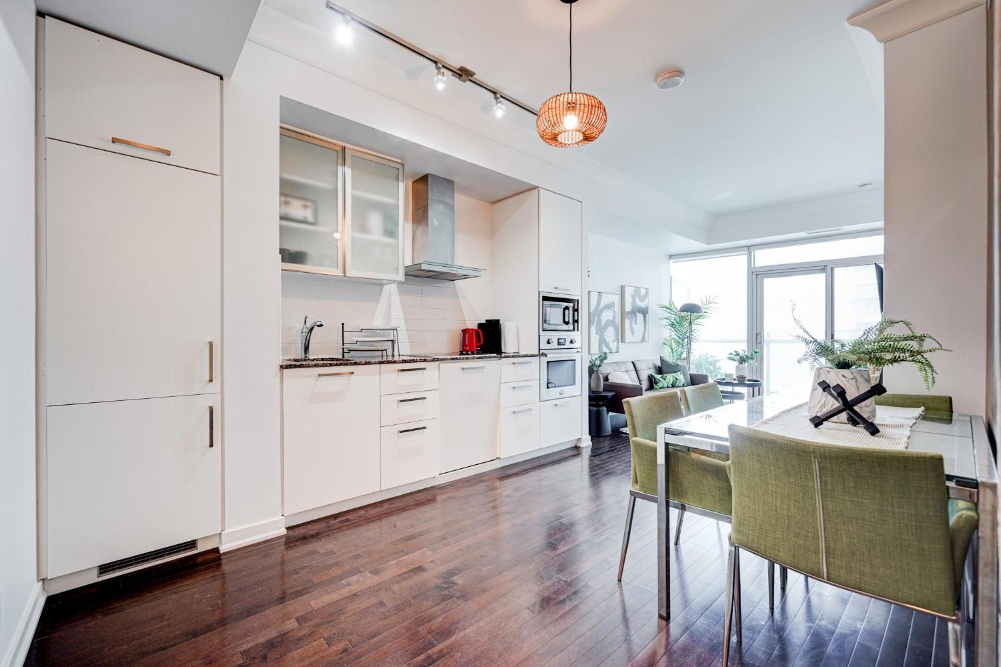 Skytree - Modern Rusty Condo Close To Union Station In Heart Of Downtown Торонто Екстериор снимка